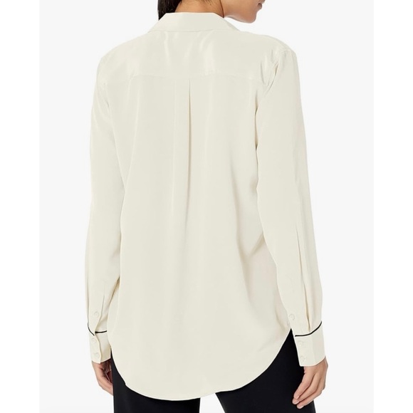 Equipment Women's Keira button up blouse Top NWT - Picture 2 of 4